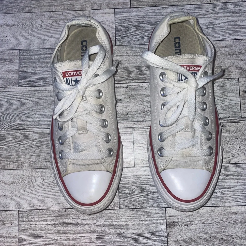 Converse low tops - Picture 2 of 4